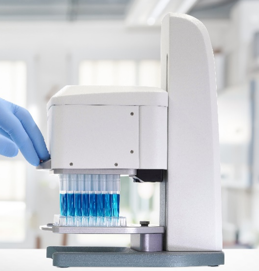 全自動9<i style='color:red'>6通道移液器</i>-智能高效,讓實驗更精準(zhǔn)