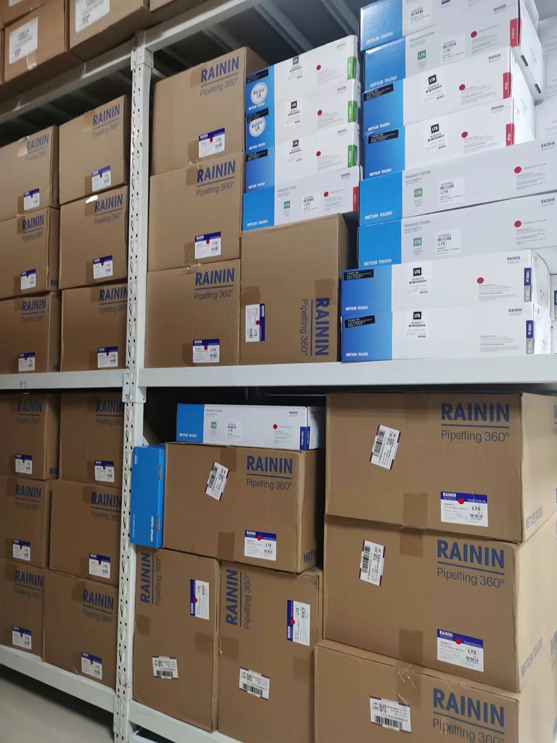 倉(cāng)庫(kù)實(shí)景